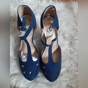 NEVER WORN Graham Street blue suede t-strap heels
